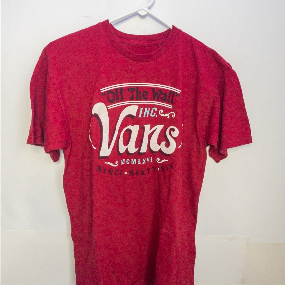 Vans off the wall red graphic T